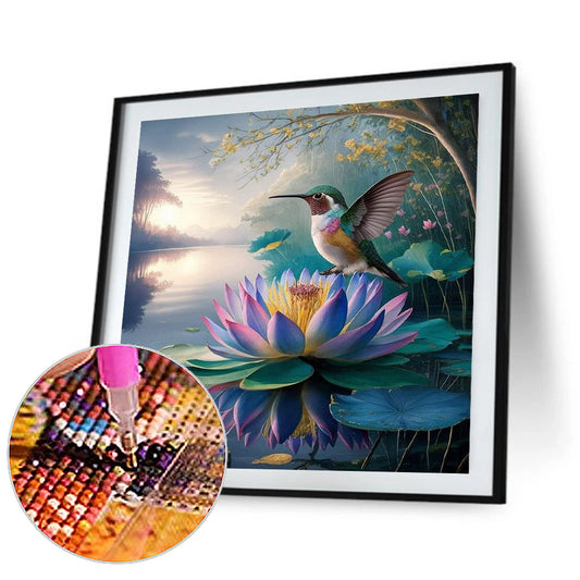 Hummingbird And Lotus - Full Round Drill Diamond Painting 30*30CM