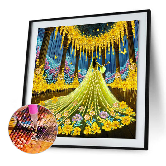 Yellow Dress Beauty - Special Shaped Drill Diamond Painting 30*30CM