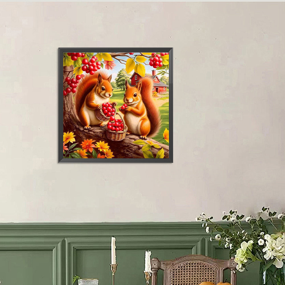 Squirrel Eating Berries In Autumn - Full Round Drill Diamond Painting 40*40CM