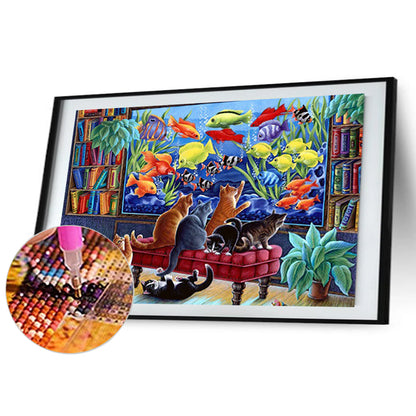 Cat Looking At Fish Tank - Full Round Drill Diamond Painting 40*60CM