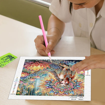 Elegant Woman - Special Shaped Drill Diamond Painting 30*30CM