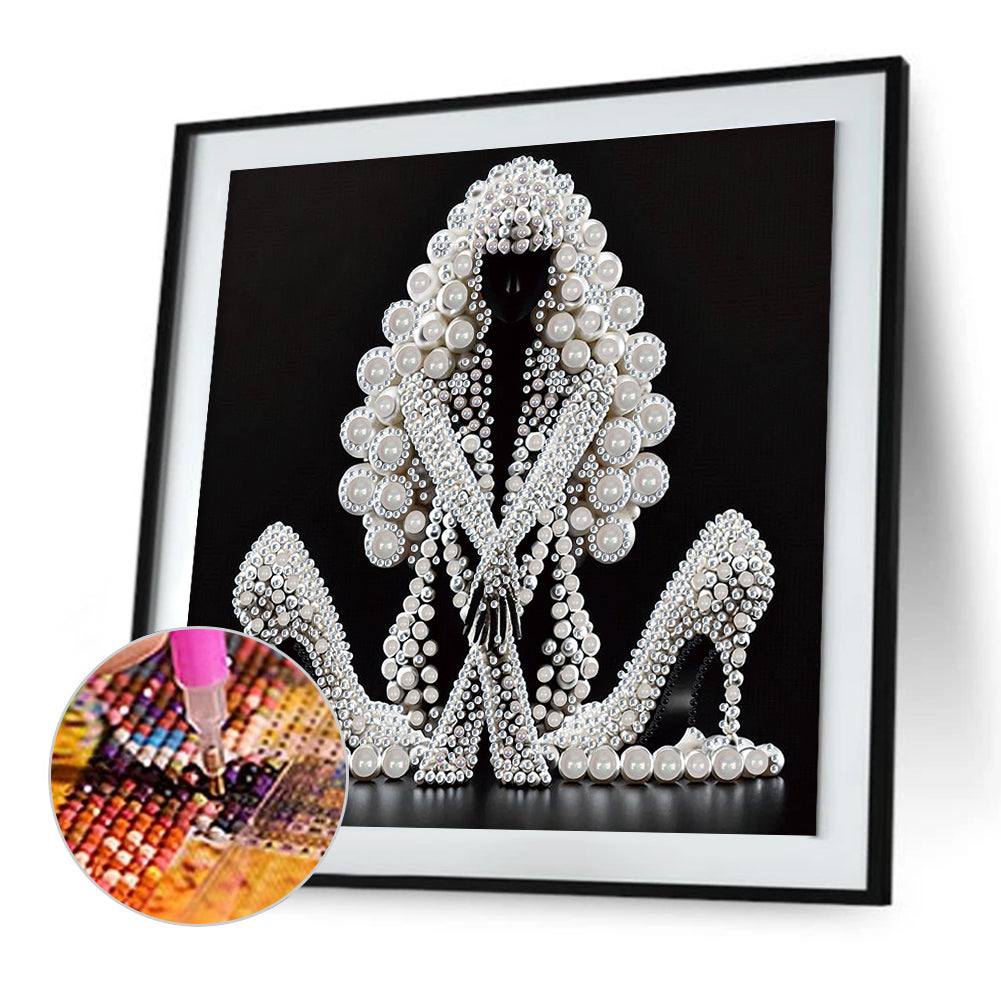 Elegant Lady - Special Shaped Drill Diamond Painting 30*30CM