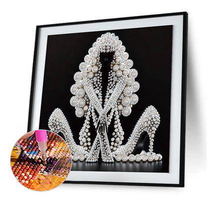 Elegant Lady - Special Shaped Drill Diamond Painting 30*30CM