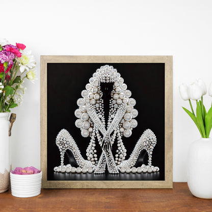 Elegant Lady - Special Shaped Drill Diamond Painting 30*30CM