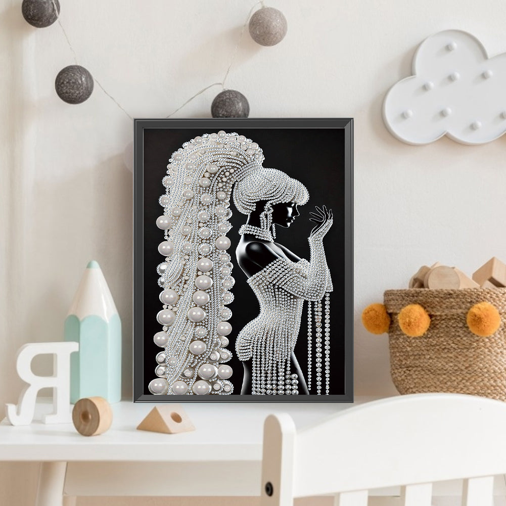 Elegant Lady - Special Shaped Drill Diamond Painting 30*40CM