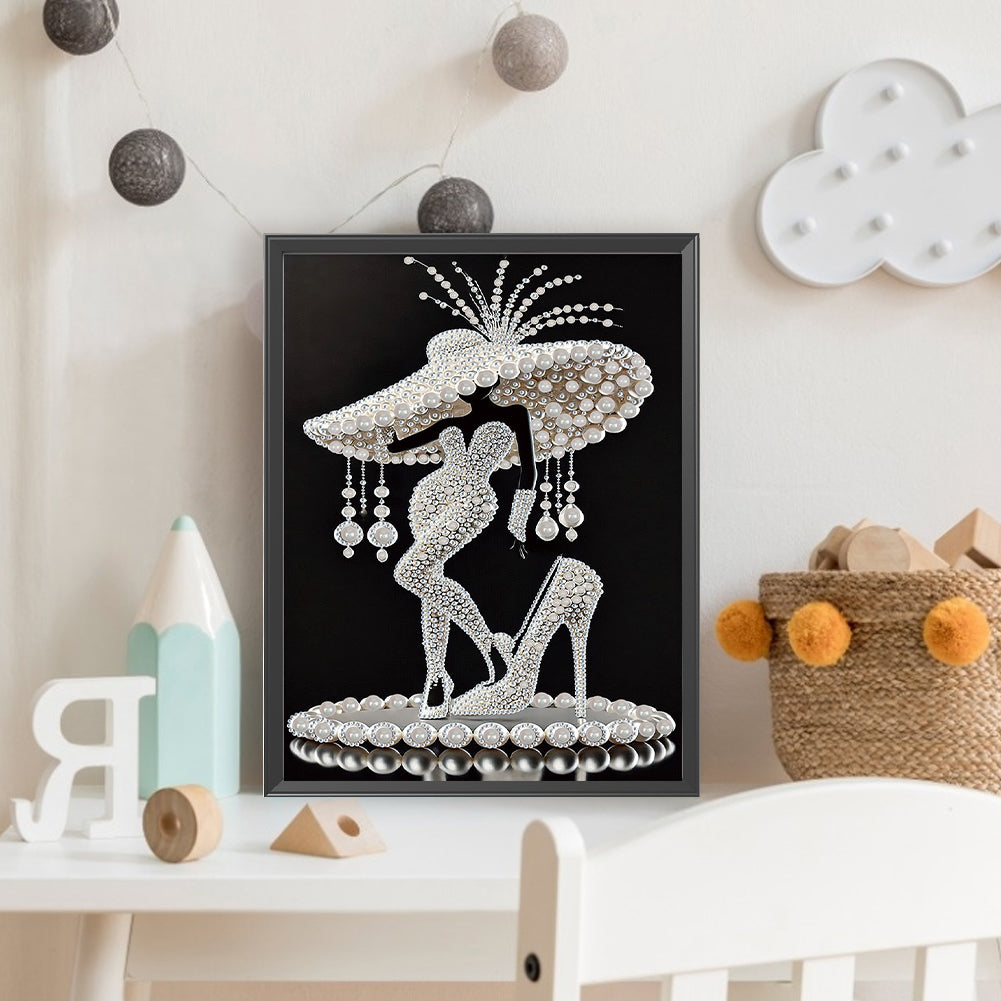 Elegant Lady - Special Shaped Drill Diamond Painting 30*40CM