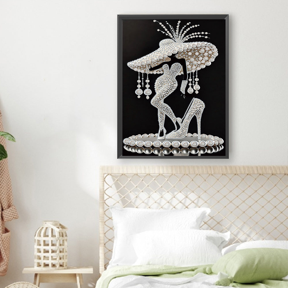 Elegant Lady - Special Shaped Drill Diamond Painting 30*40CM