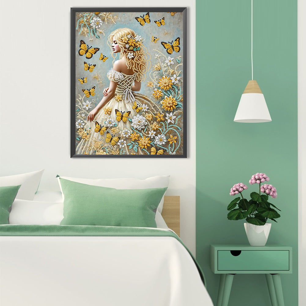 Elegant And Luxurious Woman - Special Shaped Drill Diamond Painting 30*40CM