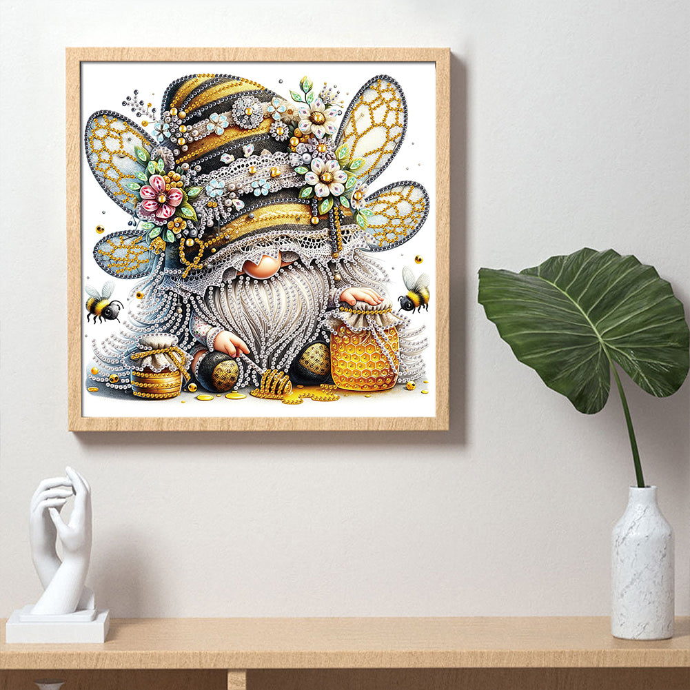 Bee Gnome - Special Shaped Drill Diamond Painting 30*30CM