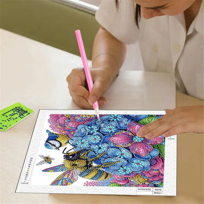 Hydrangea Bee - Special Shaped Drill Diamond Painting 30*30CM