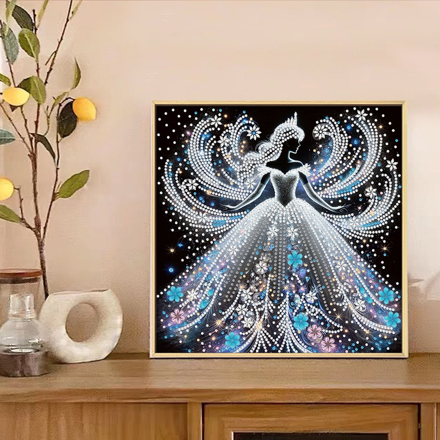 Luminous Dress Beauty - Special Shaped Drill Diamond Painting 30*30CM