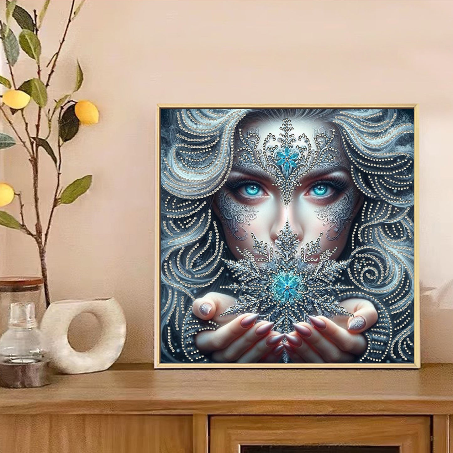 Enchanting Woman - Special Shaped Drill Diamond Painting 30*30CM