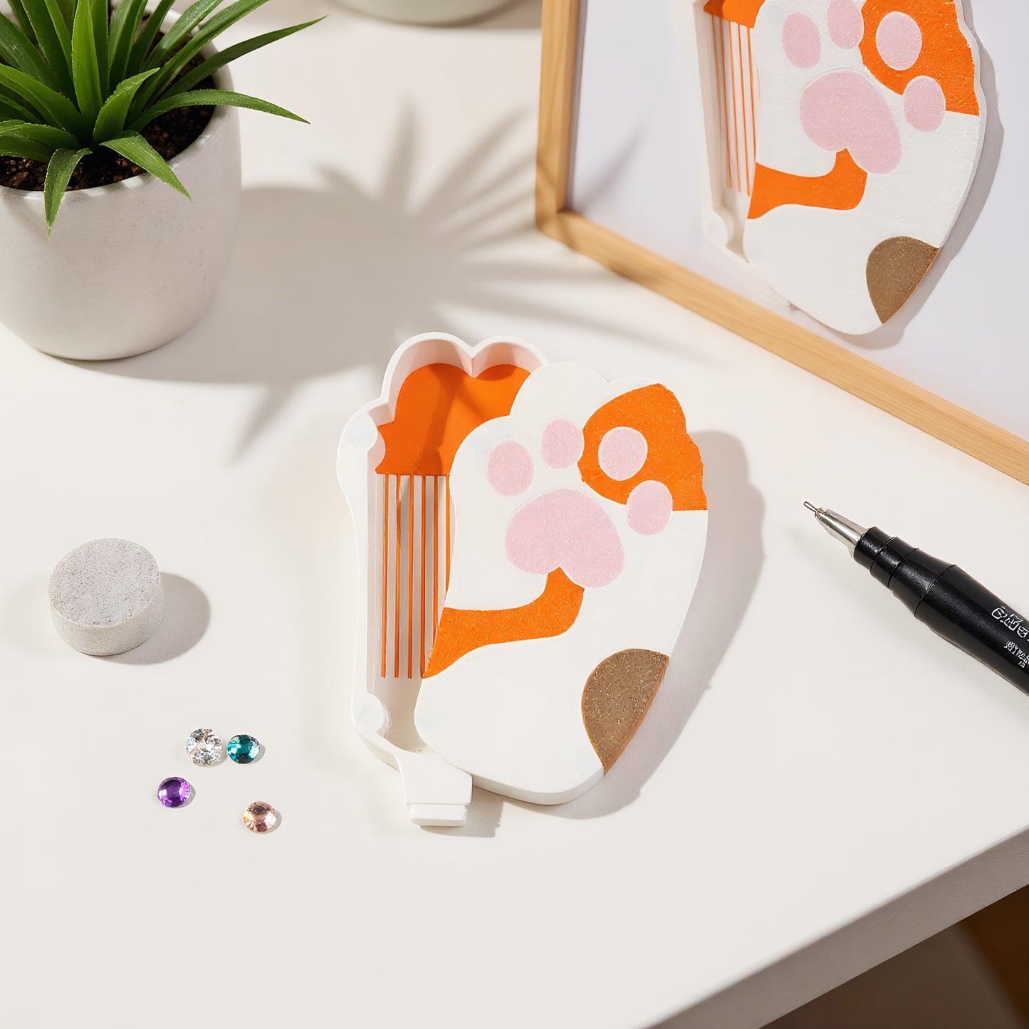 Diamond Painting Tray Organizer with Magnetic Lid for DIY Crafts(White-yellow L)