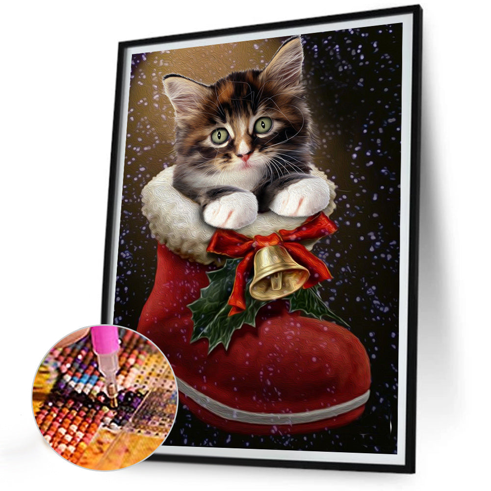 Christmas Kitten In Boots - Full Round Drill Diamond Painting 30*40CM