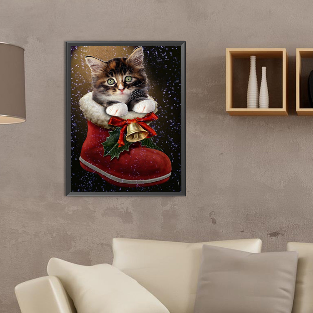 Christmas Kitten In Boots - Full Round Drill Diamond Painting 30*40CM