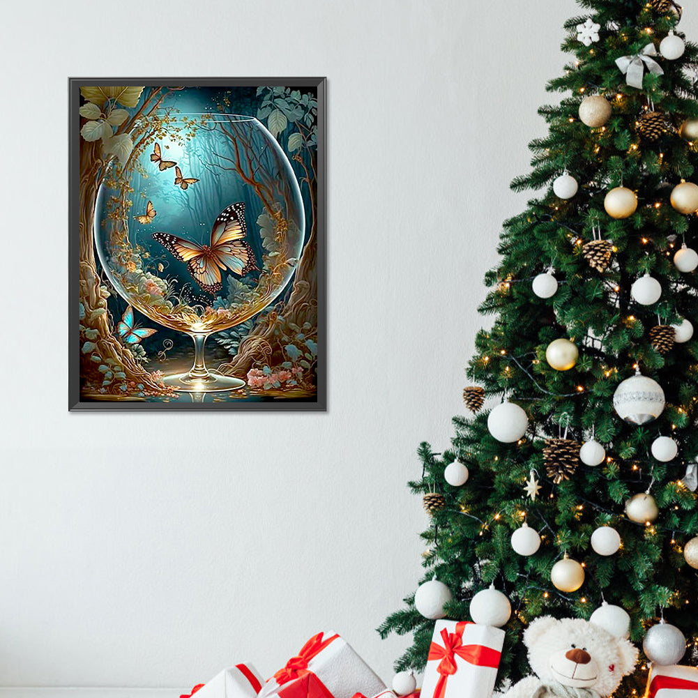 Butterfly In Cup - Full Round Drill Diamond Painting 30*40CM