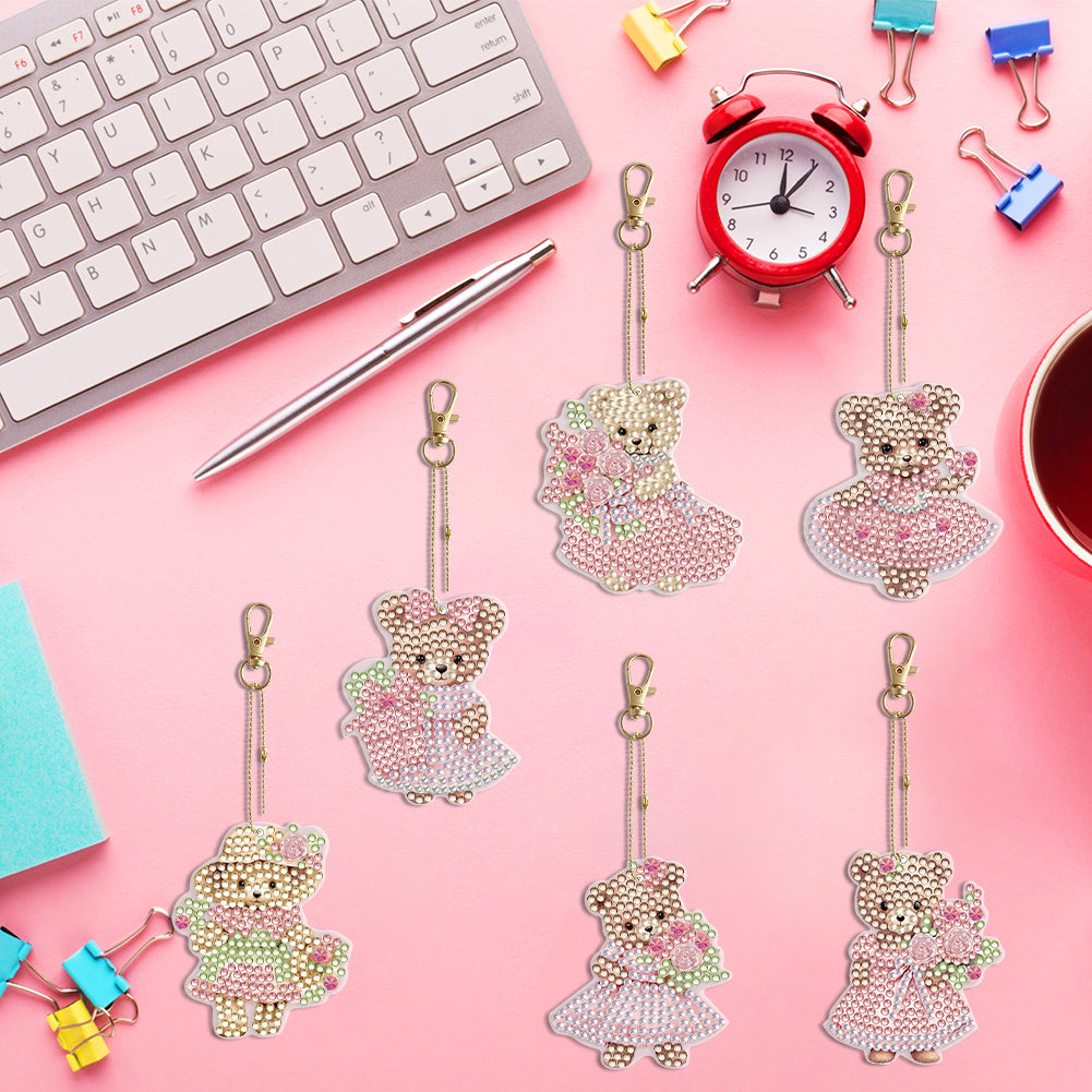 6PCS Double Sided Special Shape Diamond Painting Keychain (Cute Bear #10)