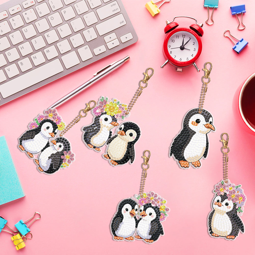 5PCS Double Sided Round Diamond Painting Art Keychain Pendant (Penguin #4)