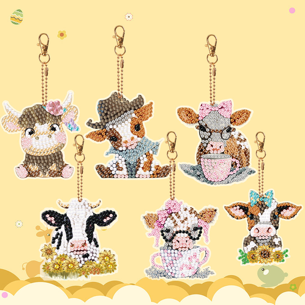 6PCS Double Sided Round Diamond Painting Art Keychain Pendant (Each Busy Cow)