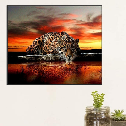 Drinking Leopard - Full Round Drill Diamond Painting 60*50CM