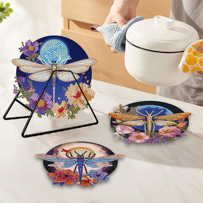 4 PCS Wooden Diamond Painted Placemats Round Placemat with Holder (Dragonfly)