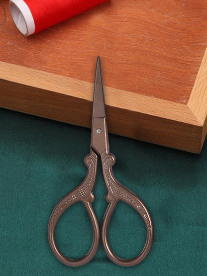 Vintage European Style Scissor Embroidery Scissor 9x4.6cm(Titanium Sharp Head)