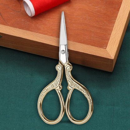 Vintage European Style Scissors Embroidery Scissor 9x4.6cm (Gold Sharp Head)