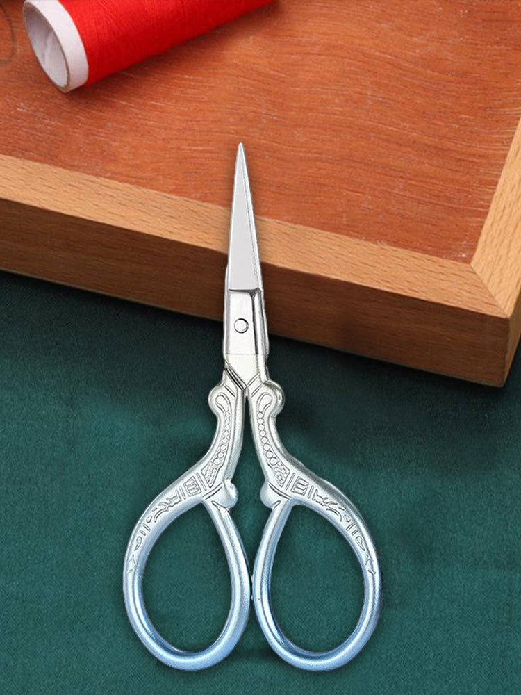 European Style Scissors Embroidery Scissor 9x4.6cm (Yellow Blue Sharp Head)