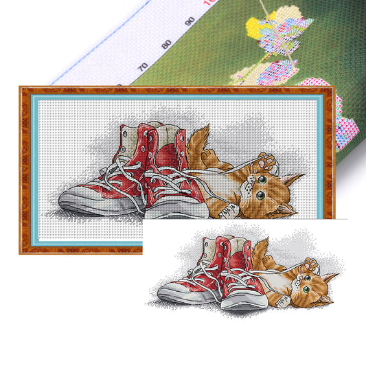 Little Yellow Cat Playing With Shoelaces - 14CT Stamped Cross Stitch 40*21CM(Joy Sunday)