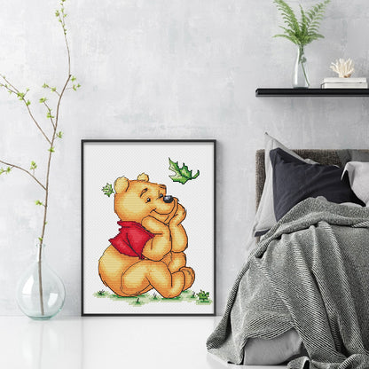 Winnie The Pooh With Clenched Chin - 11CT Stamped Cross Stitch 40*53CM