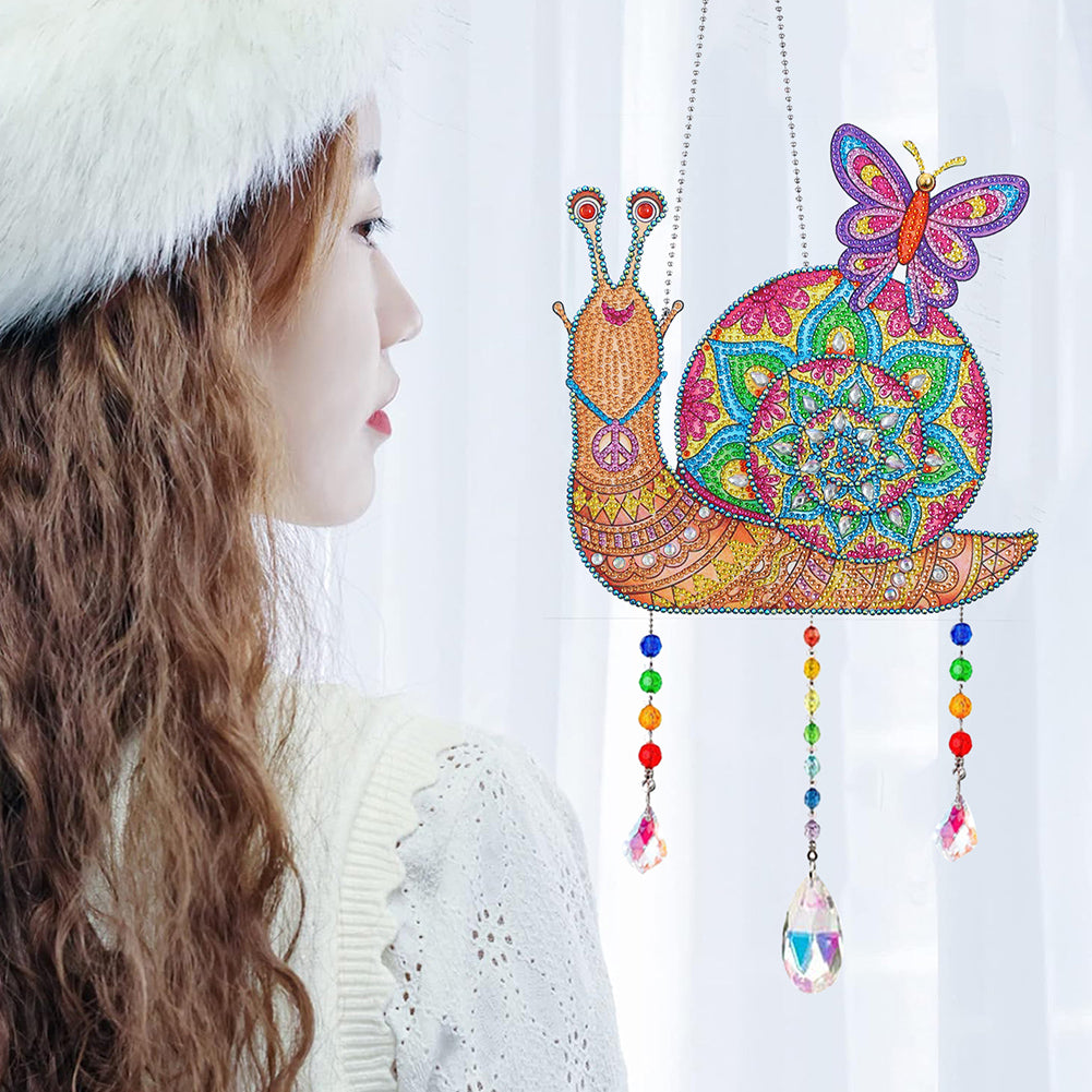 Animal Wind Chimes Snail Butterfly Diamond Crystal Painting Ornament Wall Decor