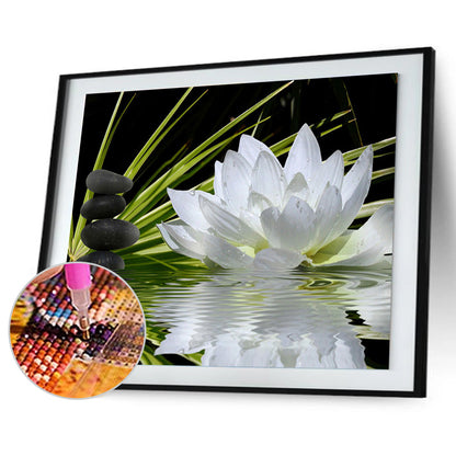 White Lotus - Full Round Drill Diamond Painting 40*30CM