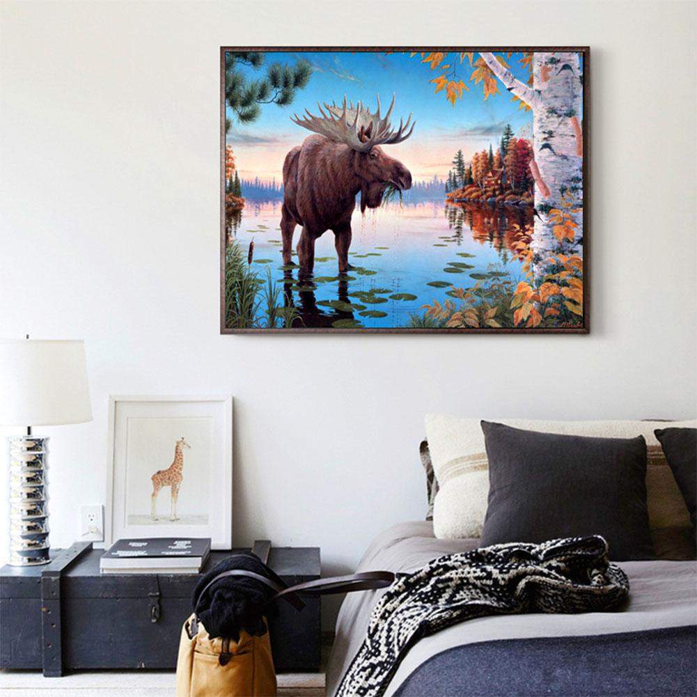 Lakeside Elk - Full Round Drill Diamond Painting 40*30 CM