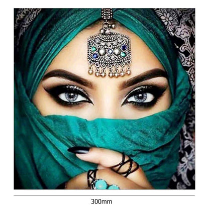 Masked Beauty - Full Round Drill Diamond Painting 30*30CM