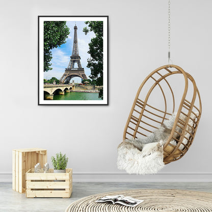 Eiffel Tower - Full Round Drill Diamond Painting 30*40CM