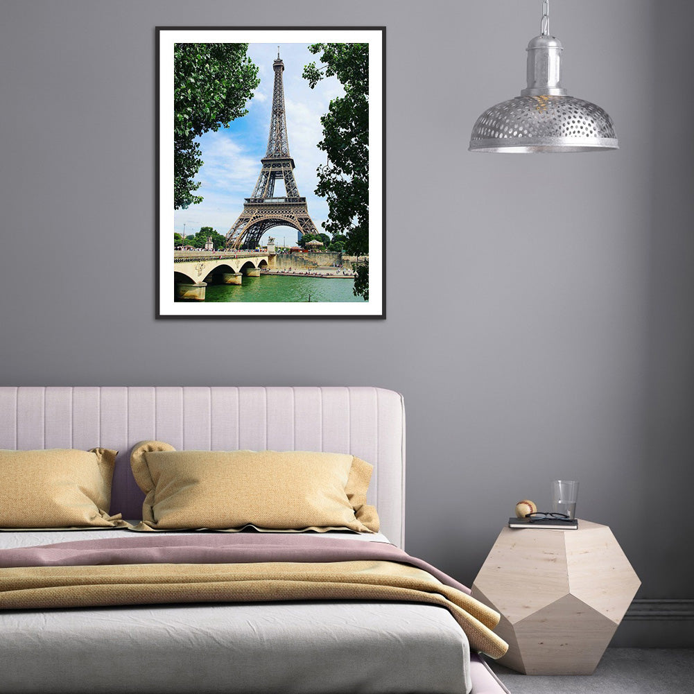 Eiffel Tower - Full Round Drill Diamond Painting 30*40CM