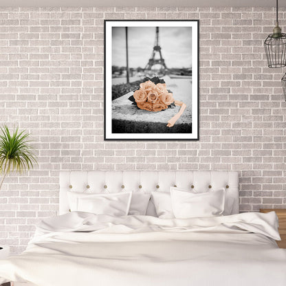 Bouquet Under The Eiffel Tower - Full Round Drill Diamond Painting 30*40CM