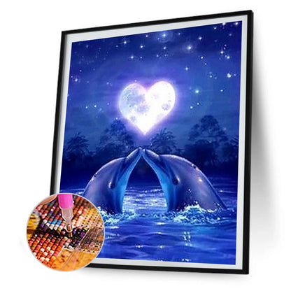 Dolphin Kiss Under The Moonlight Of Love - Full Round Drill Diamond Painting 40*50CM