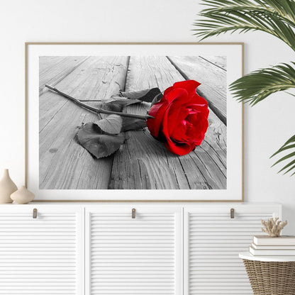 A Red Rose - Full Round Drill Diamond Painting 40*30CM