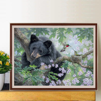 Black Bear On Tree - Full Round Drill Diamond Painting 40*30CM