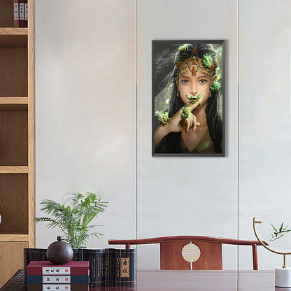 Girl Holding A Frog - Full Round Drill Diamond Painting 30*50CM