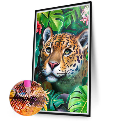 Leopard Poking Its Head Out - Full Round Drill Diamond Painting 40*70CM