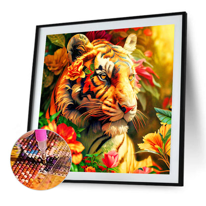 Tiger Next To Flowers - Full Round Drill Diamond Painting 40*40CM